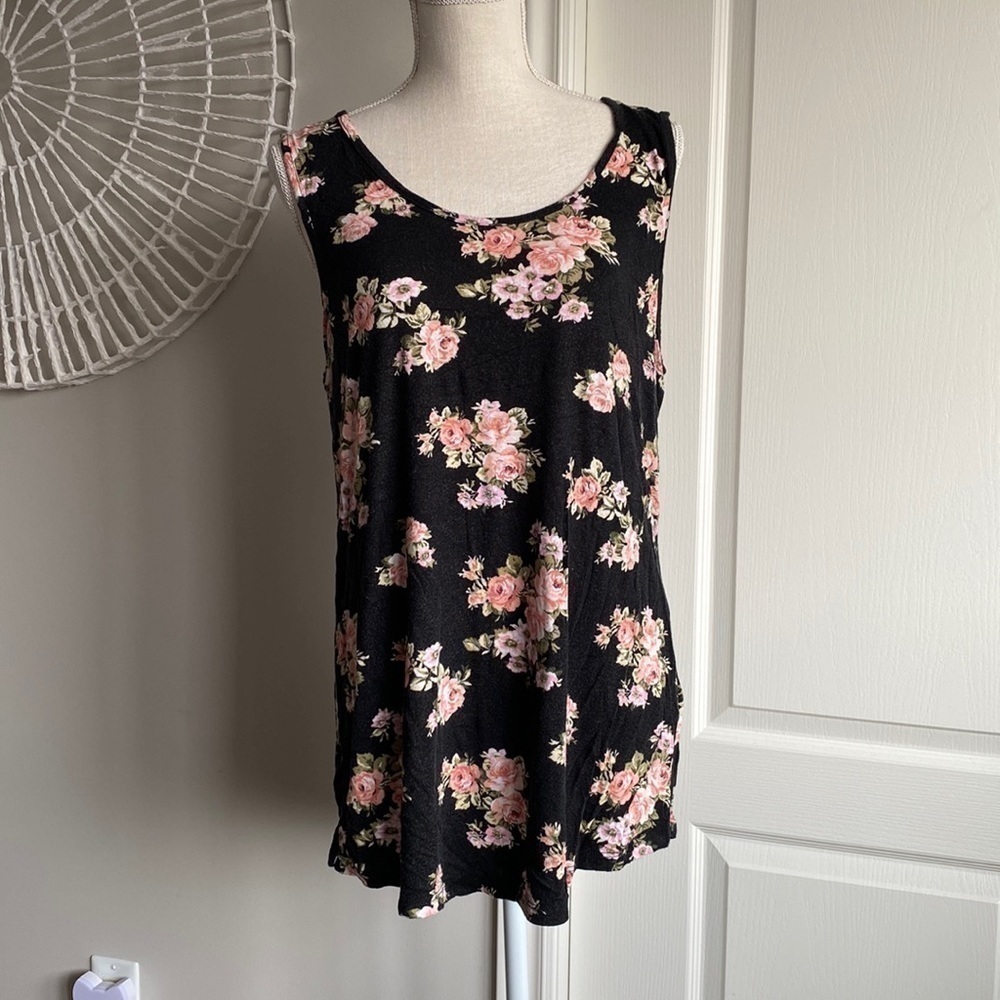 Eclipse - Fabulous Pink Floral Print, Sexy Criss-Cross Back